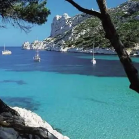 Lägenhet Face A La Cassis
